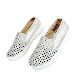 Cat & Jack Toddler Slip-On Shoes - Size 9 - Rose Gold Metallic w/ Cutout Design